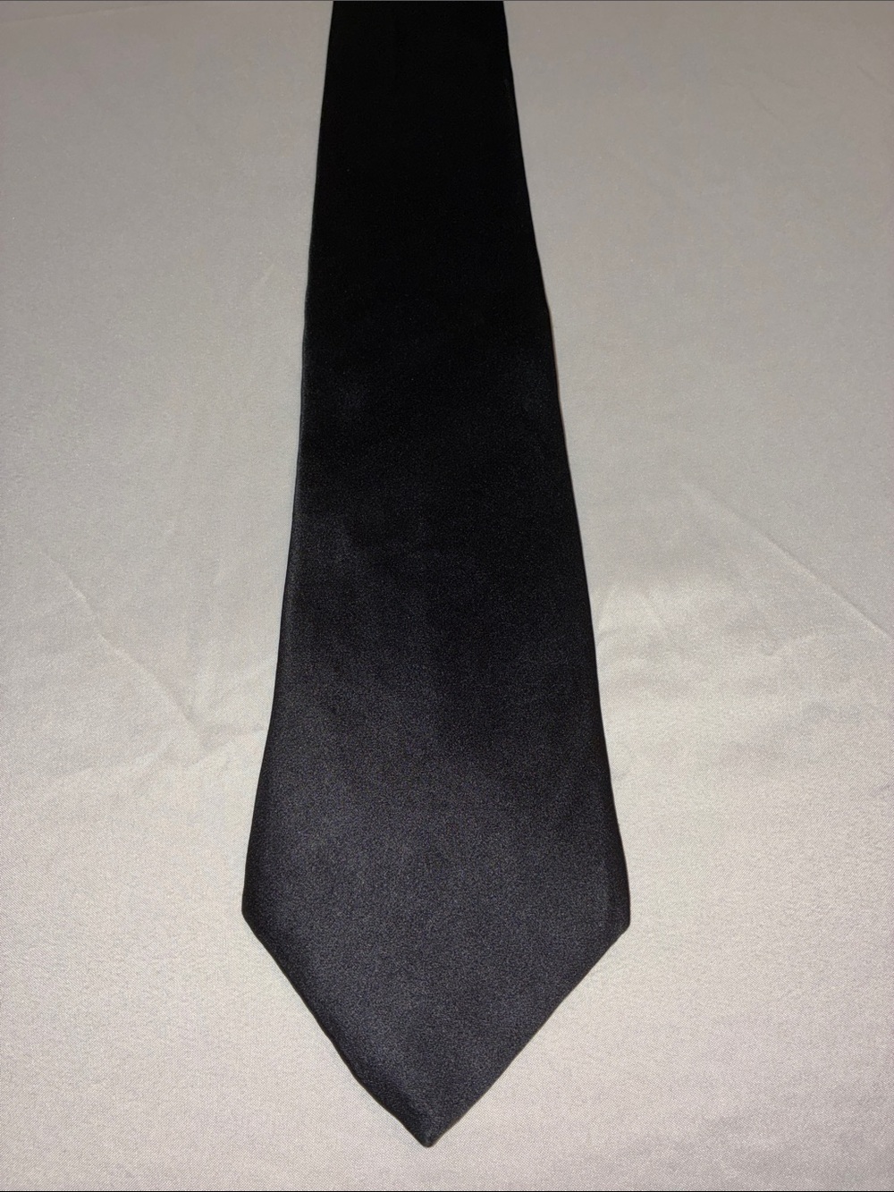 George Machado Black Silk Tie – Classic Formal Style